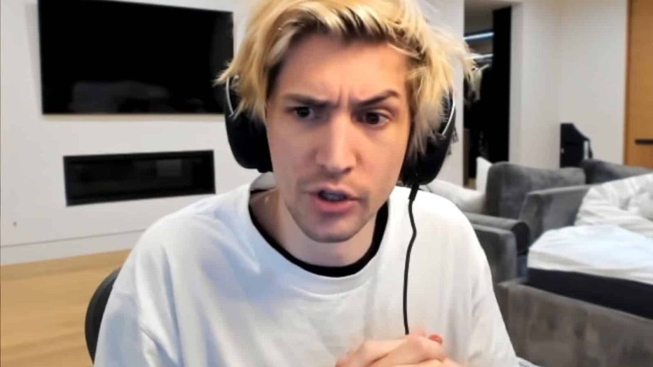 xQc streaming on Twitch