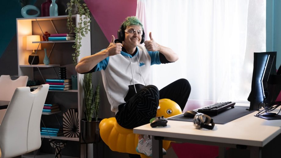 Popular streamer Tyler "Ninja" Blevins
