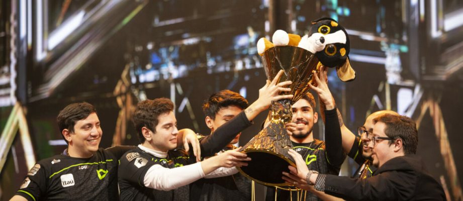 Valorant champions