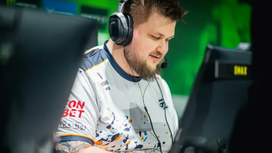 snax gamerlegion